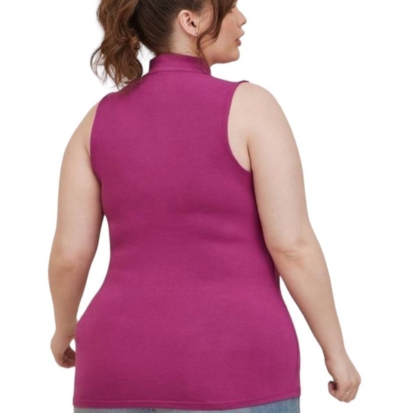 TORRID Foxy Mock Neck Zip Up Tank NWT Size 1x - Picture 4 of 5